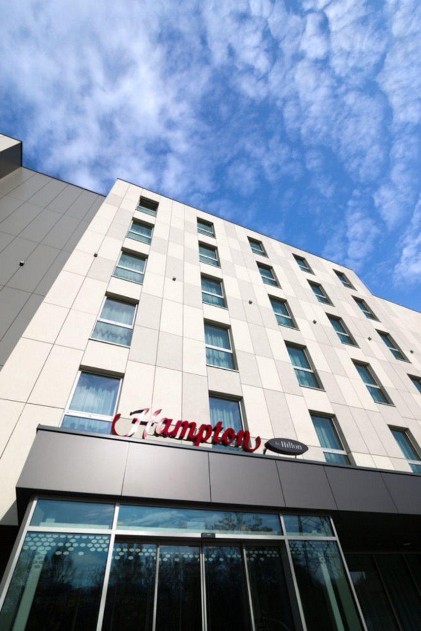 Hampton By Hilton Krakow Hotel Exterior foto